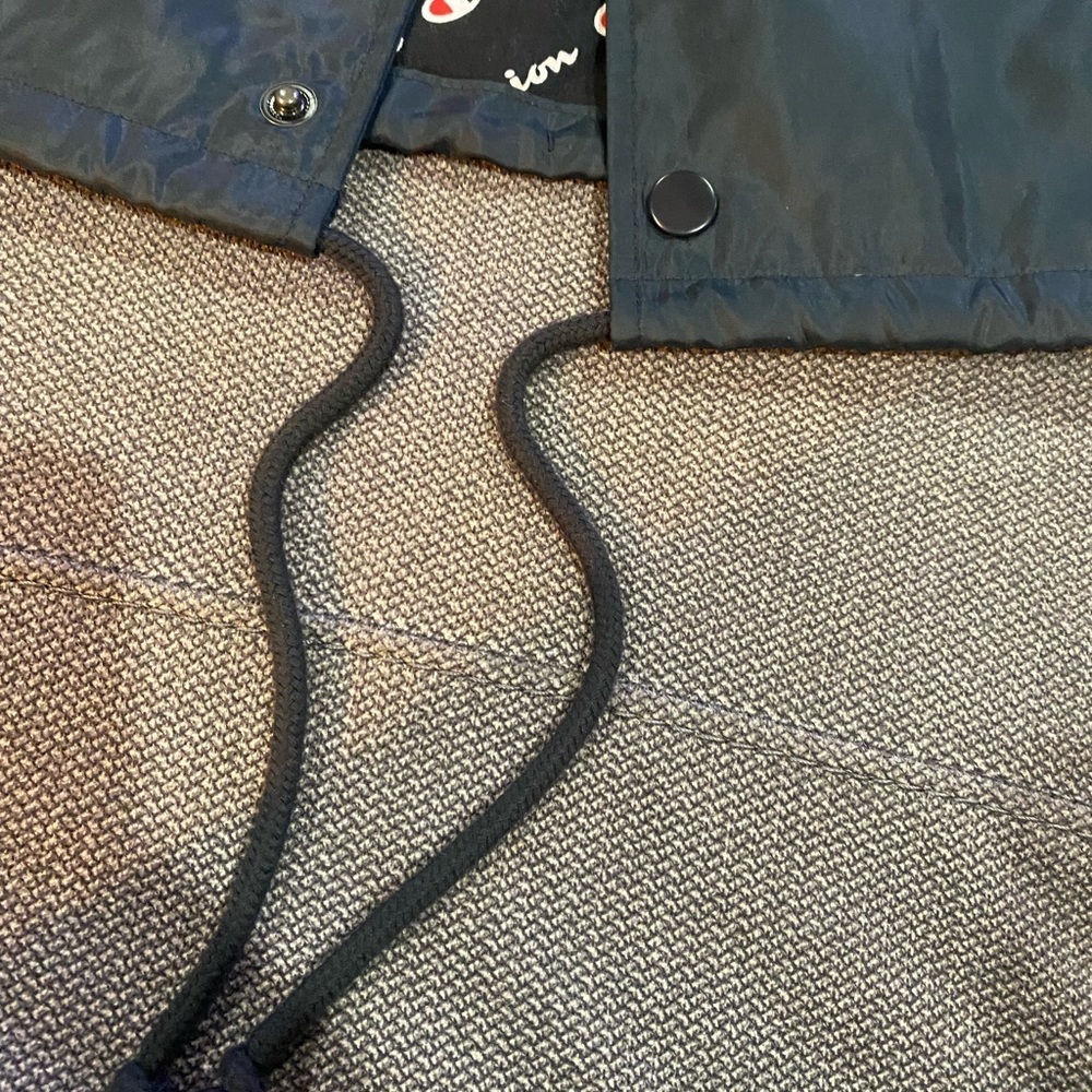 Champion Jacket Girls XS excellent condition - Picture 11 of 11